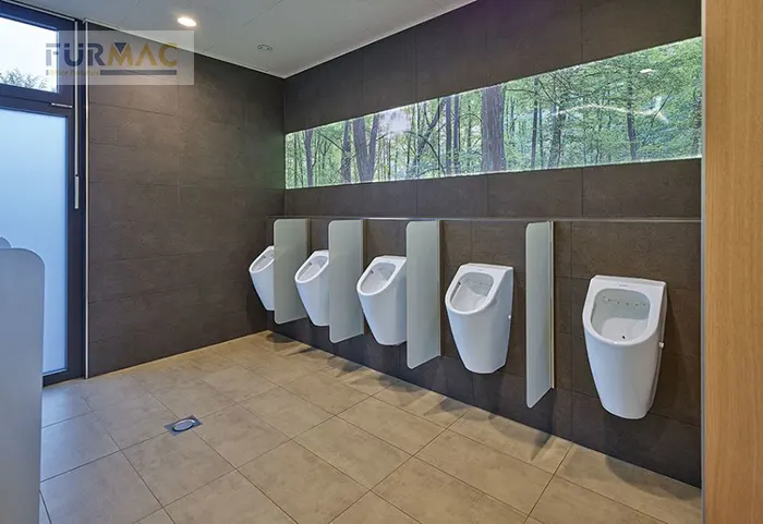 Vách ngăn vệ sinh tại trường học - Giải pháp nâng cao chất lượng học đường