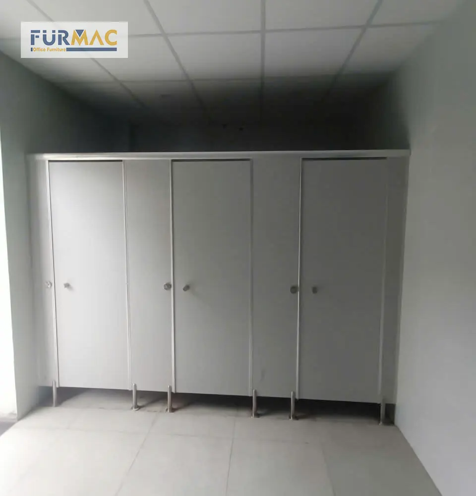 Cách nhận biết vách ngăn vệ sinh Compact giả chỉ bằng mắt thường