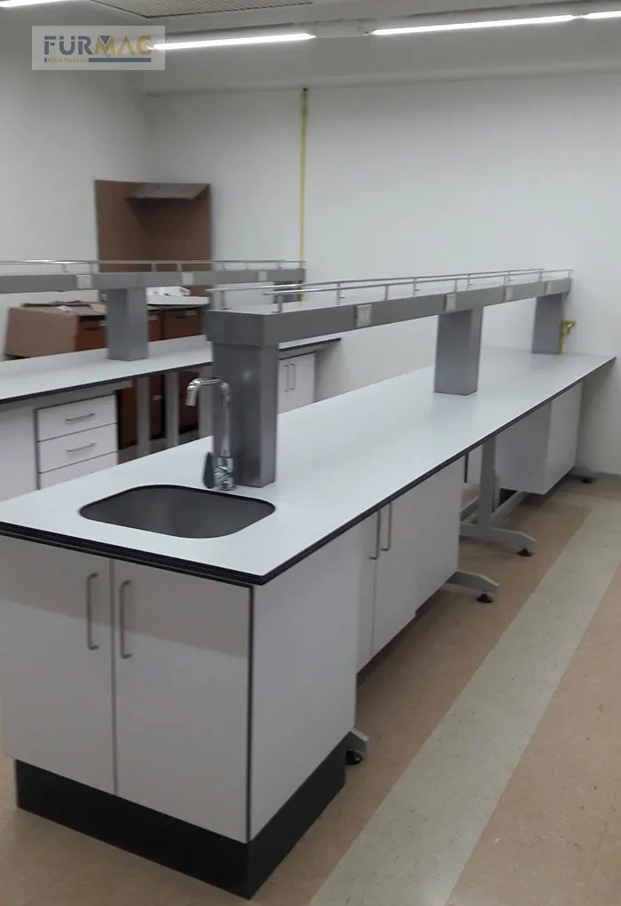 Furmac cung cấp tấm Compact HPL chịu axit - giải pháp cho môi trường đặc biệt